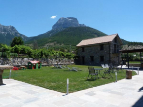  Puerta de Ordesa Garden  Ласпуния